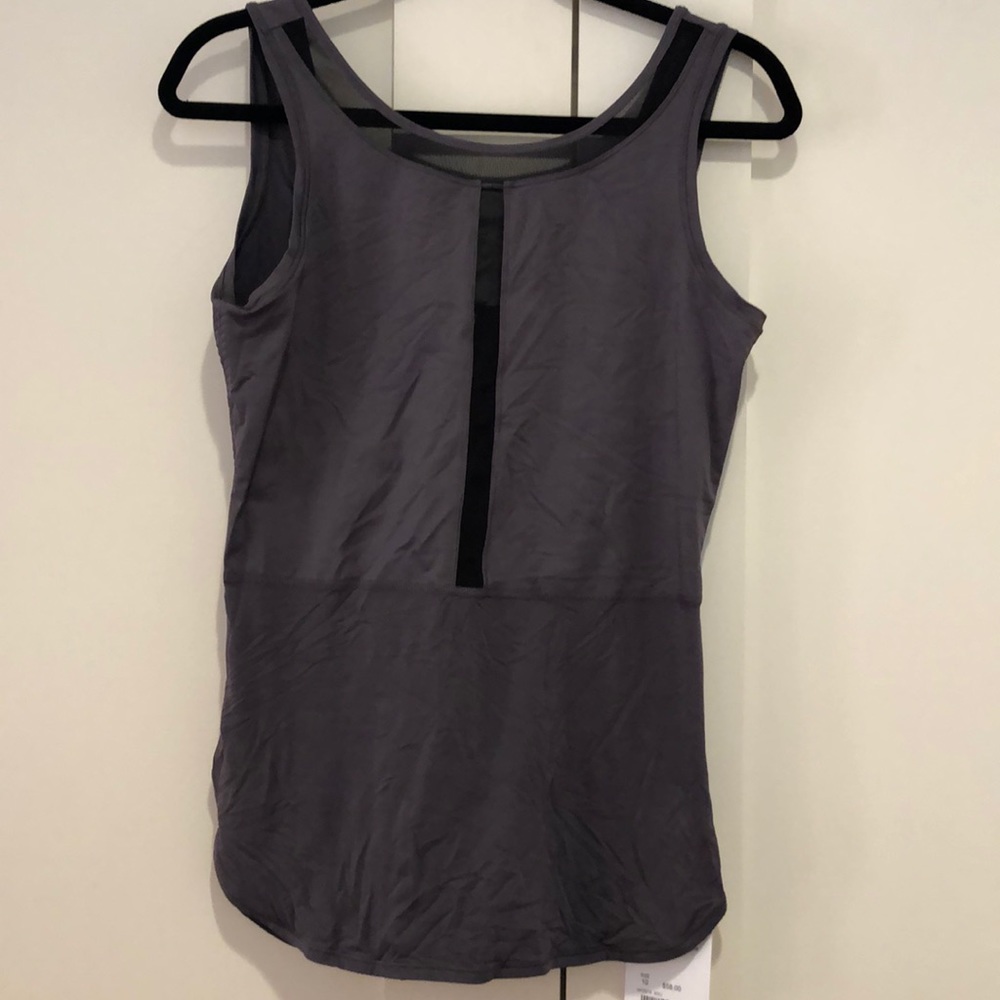 Lululemon grey tank